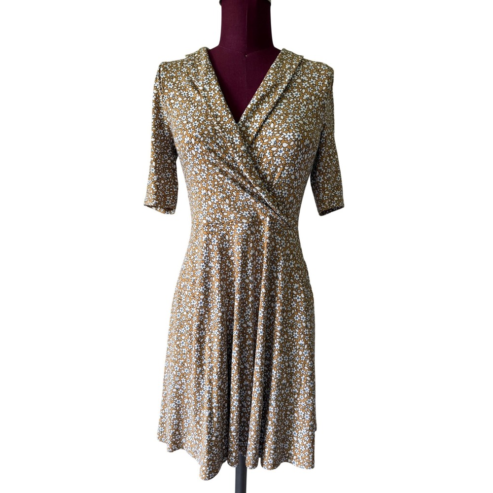 Boden Mini Dress Fixed Wrap Jersey Brioche Blooming Bud Floral size 2 - Picture 2 of 11